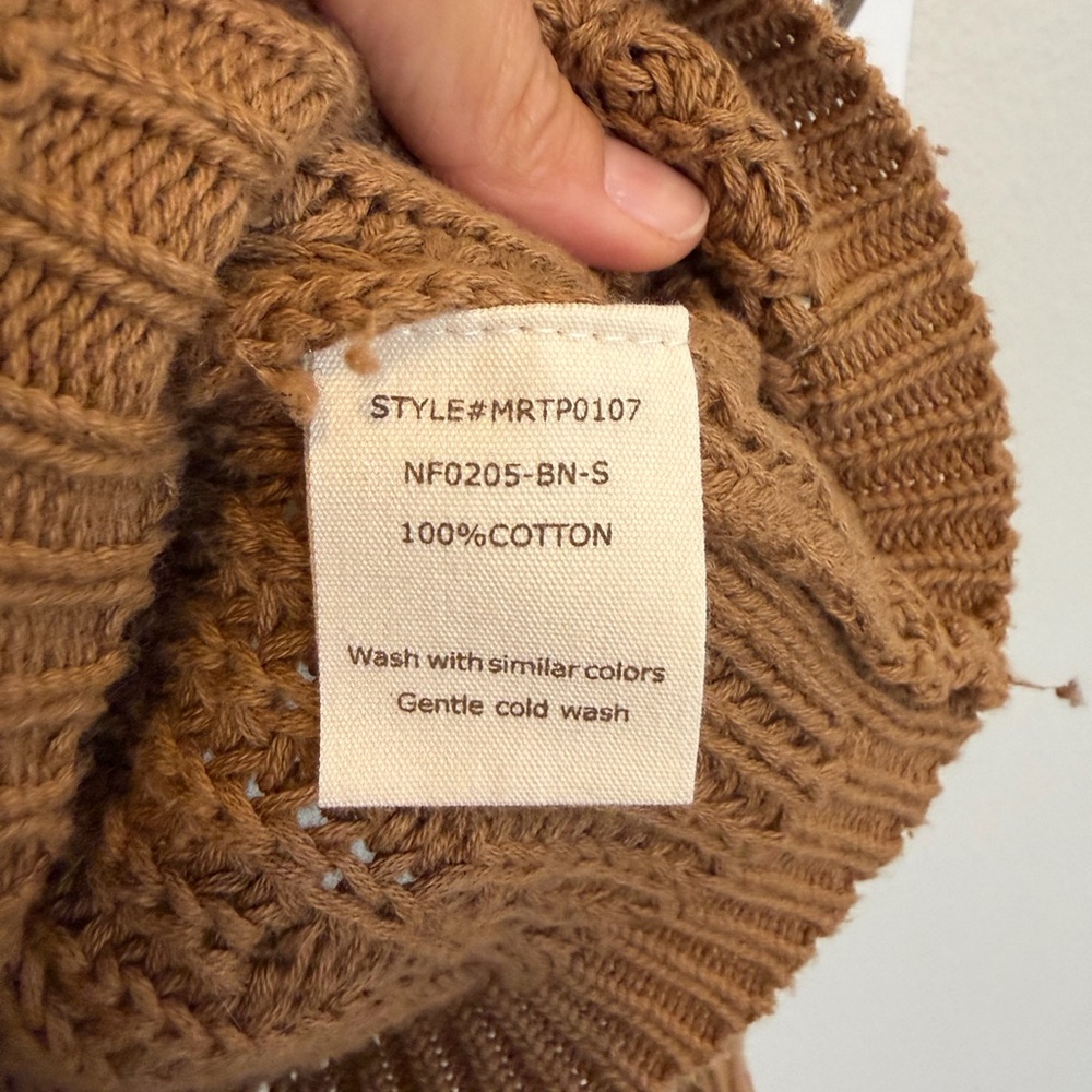 Neuflora Santa Rosa Sweater - Picture 5 of 12